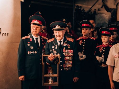 Участнику Великой Отечественной войны, казанцу Алексею Комлеву передали частичку «Огня памяти»