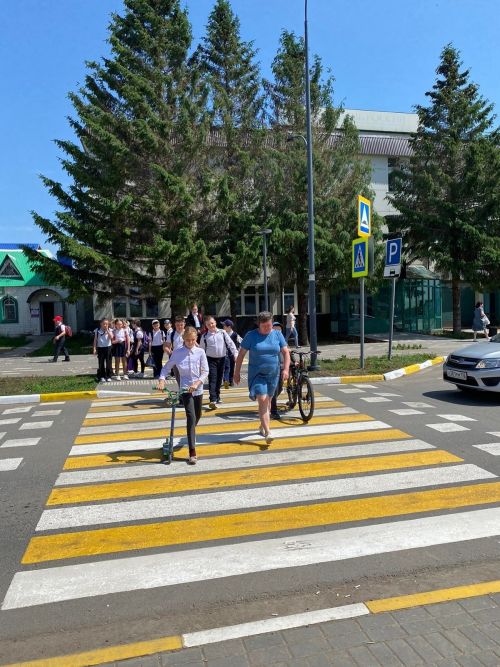 Нурлатских школьников учат правильно переходить дорогу
