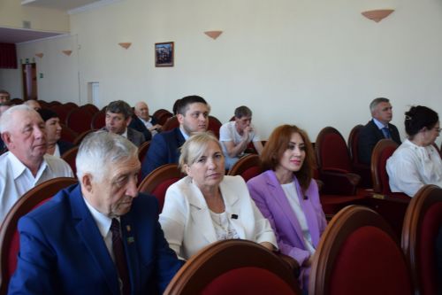 Алмаз Ахметшин досрочно сложил полномочия Главы города Нурлат