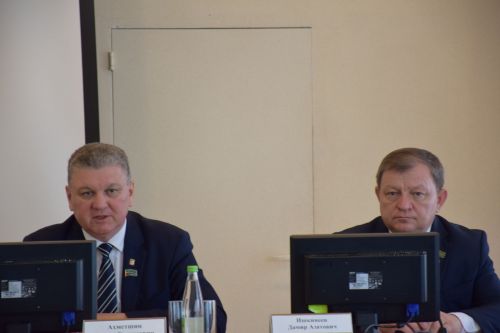 Алмаз Ахметшин досрочно сложил полномочия Главы города Нурлат