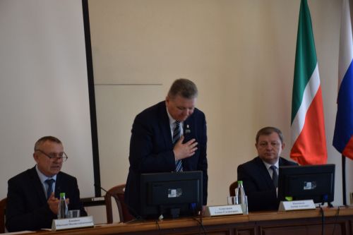 Алмаз Ахметшин досрочно сложил полномочия Главы города Нурлат