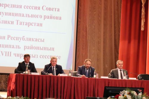 В Нурлатском муниципальном районе избрали нового главу