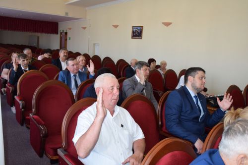 Алмаз Ахметшин досрочно сложил полномочия Главы города Нурлат