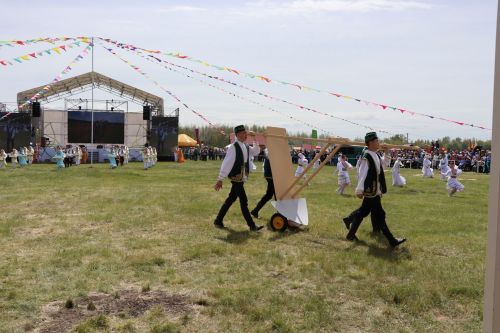 В Нурлате традиционный Сабантуй собрал земляков и гостей