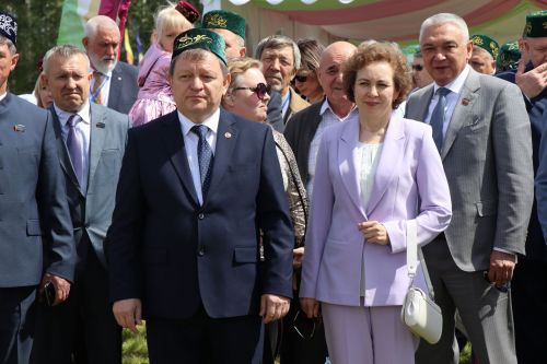 В Нурлате традиционный Сабантуй собрал земляков и гостей