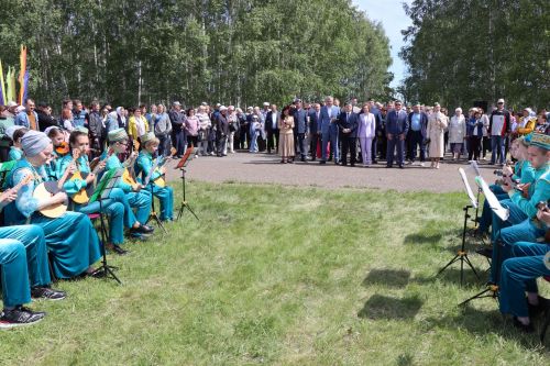 В Нурлате традиционный Сабантуй собрал земляков и гостей