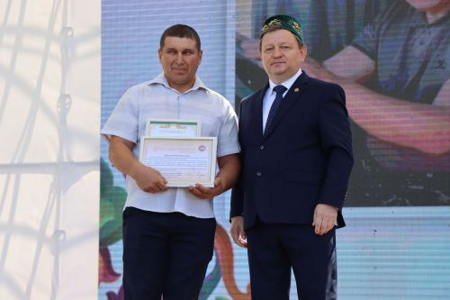 В Нурлате традиционный Сабантуй собрал земляков и гостей