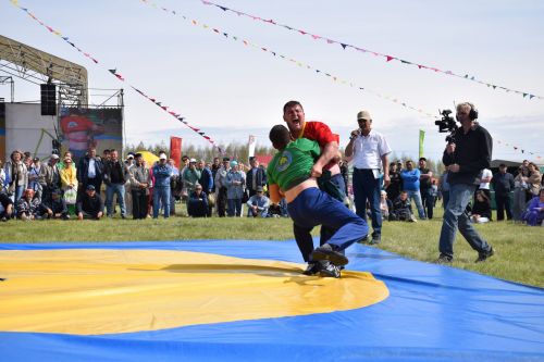 Абсолютным чемпионом Нурлатского Сабантуя стал Марсель Гузаеров