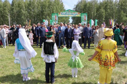 В Нурлате традиционный Сабантуй собрал земляков и гостей