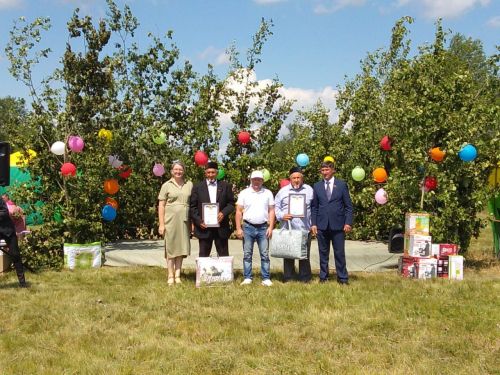 В деревне Светлое Озеро Нурлатского района возобновили традицию проведения Сабантуя
