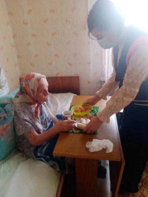 Нурлатские социальные работники всегда готовы прийти на помощь