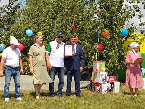 В деревне Светлое Озеро Нурлатского района возобновили традицию проведения Сабантуя
