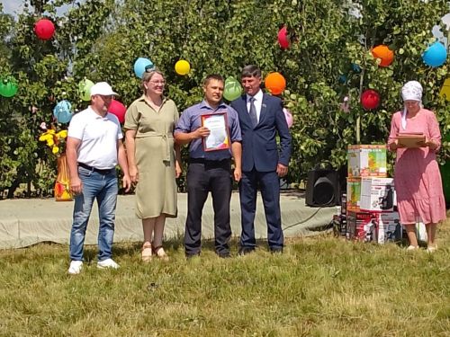 В деревне Светлое Озеро Нурлатского района возобновили традицию проведения Сабантуя