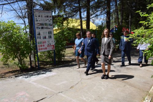 В Нурлате торжественно открыли летнюю смену в лагере «Заречный»