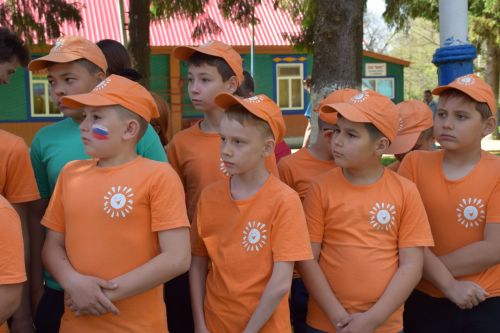 В Нурлате торжественно открыли летнюю смену в лагере «Заречный»