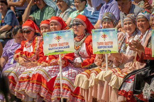 В Татарстане впервые прошел удмуртский Гырон Быдтон