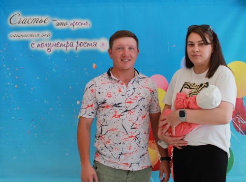 Нурлатские семьи поздравили с рождением детей