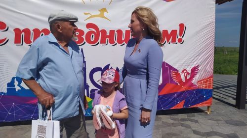 В Нурлатском районе стартовала акция «Помоги собраться в школу»