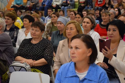 В Нурлате состоялось торжественное мероприятие, посвященное Дню медицинского работника
