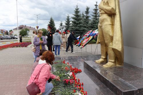 В день 82-й годовщины начала Великой Отечественной войны в Нурлате на центральной площади прошел митинг