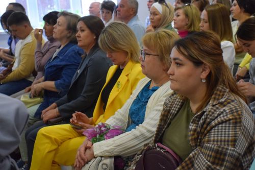 В Нурлате состоялось торжественное мероприятие, посвященное Дню медицинского работника