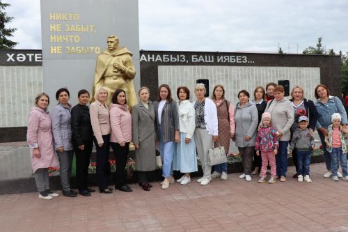 В день 82-й годовщины начала Великой Отечественной войны в Нурлате на центральной площади прошел митинг