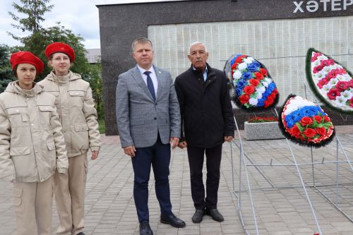 В день 82-й годовщины начала Великой Отечественной войны в Нурлате на центральной площади прошел митинг