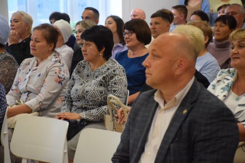 В Нурлате состоялось торжественное мероприятие, посвященное Дню медицинского работника