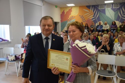 В Нурлате состоялось торжественное мероприятие, посвященное Дню медицинского работника