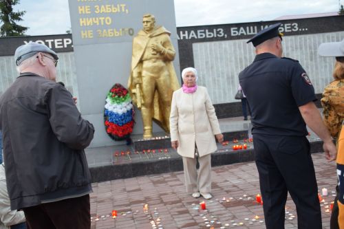 В Нурлате прошла акция «Свеча памяти»