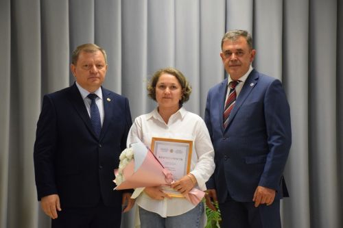 В Нурлате состоялось торжественное мероприятие, посвященное Дню медицинского работника