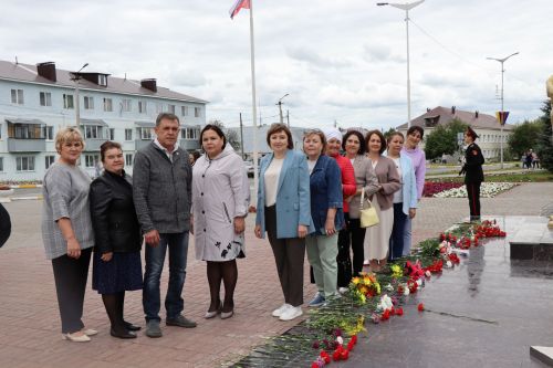 В день 82-й годовщины начала Великой Отечественной войны в Нурлате на центральной площади прошел митинг