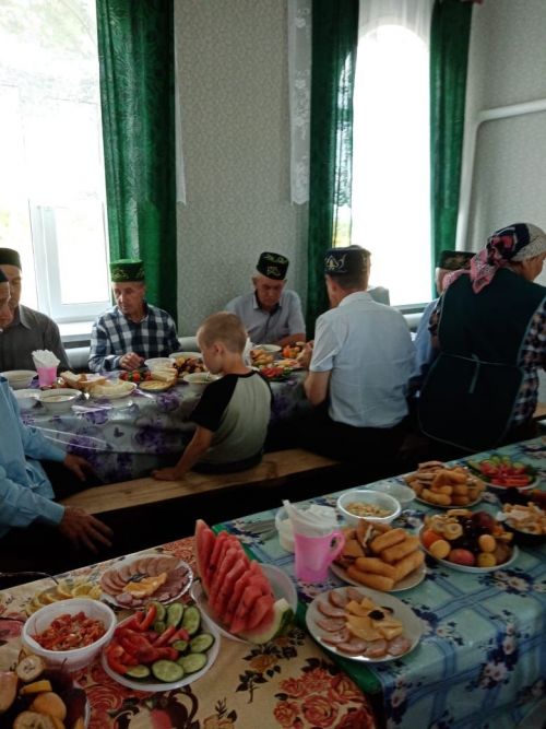 В селе Новое Альметьево Нурлатского района провели праздничный меджлис в честь Курбан-байрама