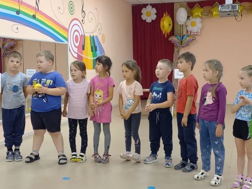 В нурлатском детском саду «Росинка» изучали правила этикета