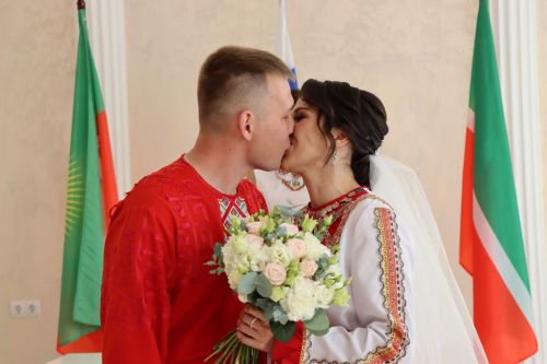В Нурлате прошла очередная чувашская этносвадьба