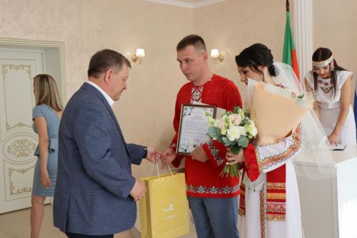 В Нурлате прошла очередная чувашская этносвадьба