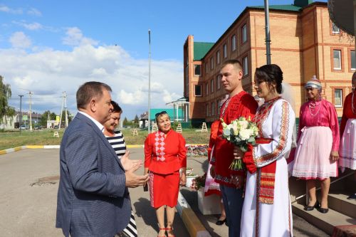 В Нурлате прошла очередная чувашская этносвадьба