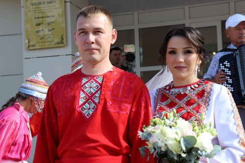 В Нурлате прошла очередная чувашская этносвадьба