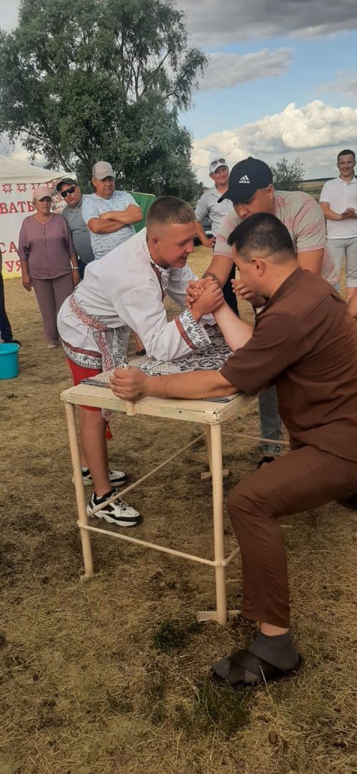 На праздник села Старое Иглайкино собрался и стар, и млад