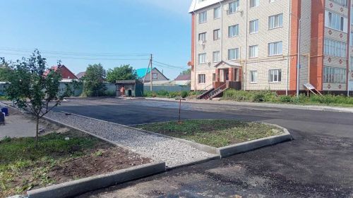 В Нурлате продолжается реализация республиканской программы «Наш двор»