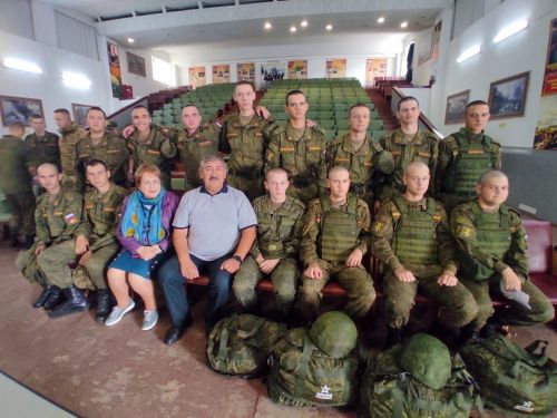 Уполномоченный по правам человека в Нурлатском районе навестил солдат-земляков