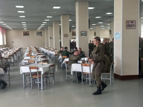 Уполномоченный по правам человека в Нурлатском районе навестил солдат-земляков