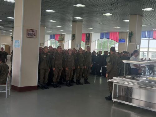 Уполномоченный по правам человека в Нурлатском районе навестил солдат-земляков