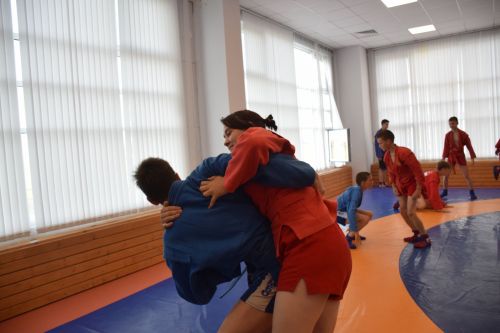 Нурлат с рабочим визитом посетил Рустам Минниханов