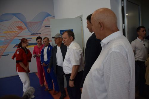 Нурлат с рабочим визитом посетил Рустам Минниханов