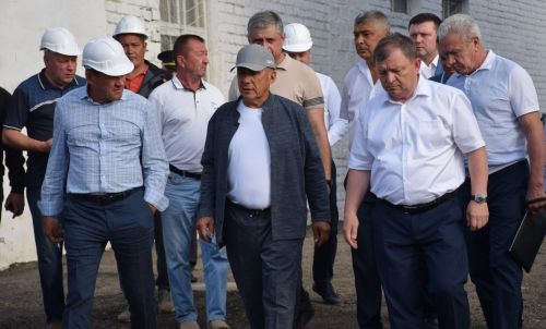 Нурлат с рабочим визитом посетил Рустам Минниханов