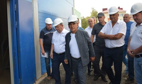 Нурлат с рабочим визитом посетил Рустам Минниханов