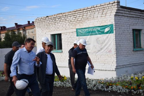 Нурлат с рабочим визитом посетил Рустам Минниханов