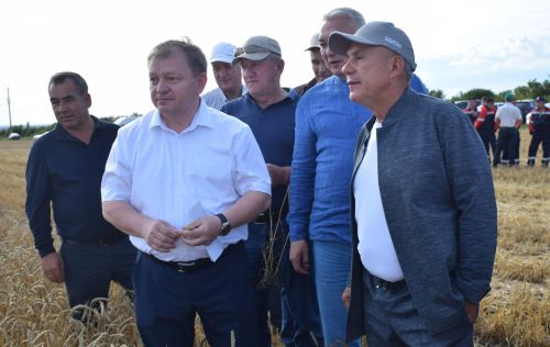 Нурлат с рабочим визитом посетил Рустам Минниханов