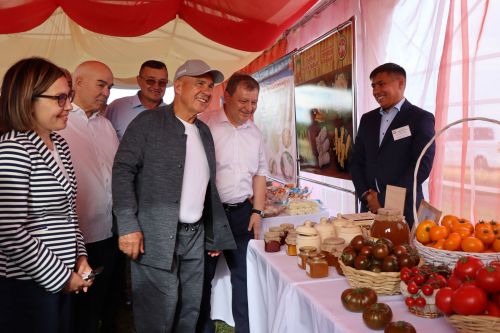 Нурлат с рабочим визитом посетил Рустам Минниханов
